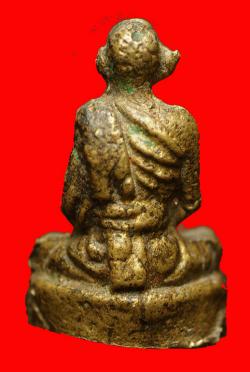 ภาพที่ 2 รูปหล่อโบราณหลวงพ่อหวล วัดนิมิตรธรรมาราม จ.พิษณุโลก