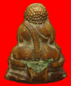 ภาพที่ 2 รูปเหมือนปั๊มพระสังกัจจายน์สูง 2 ซม. ไม่ทราบที่